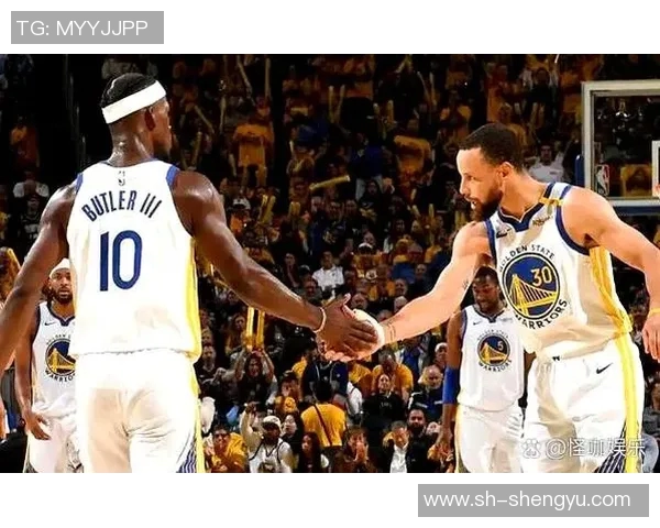 勇士与灰熊激战回顾全场精彩瞬间与关键时刻分析 勇士与灰熊激战回顾全场精彩瞬间与关键时刻分析