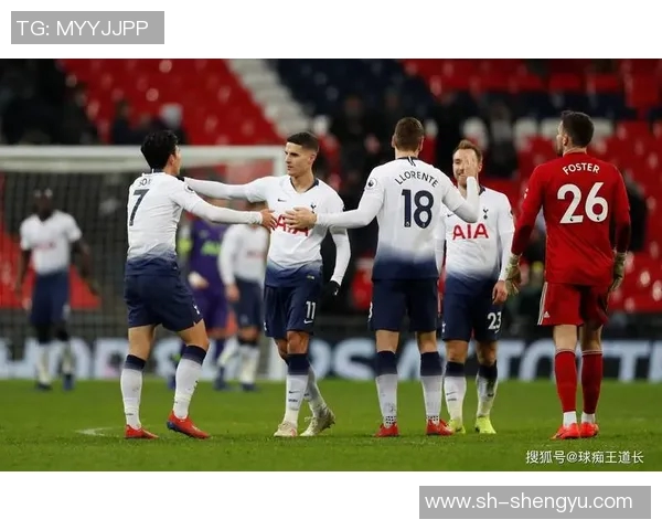 富咸与修咸顿的对决分析及其在英超联赛中的影响与展望 富咸与修咸顿的对决分析及其在英超联赛中的影响与展望