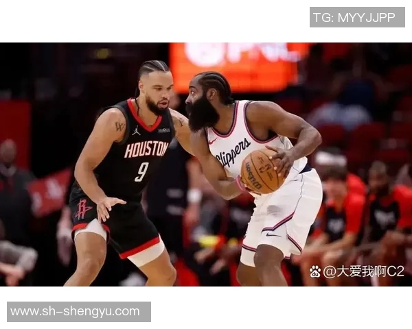 快船与火箭精彩对决全场比赛视频回顾与精彩瞬间分析