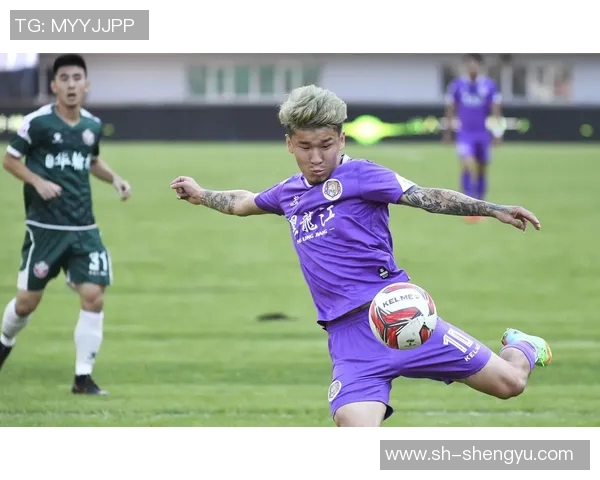 梅县铁汉生态与深圳人人的较量谁能在赛场上笑到最后