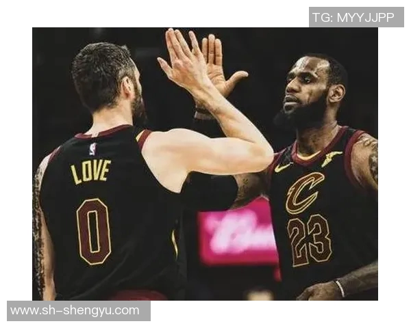 猛龙与勇士激战回顾11月30日精彩比赛录像分析与亮点总结