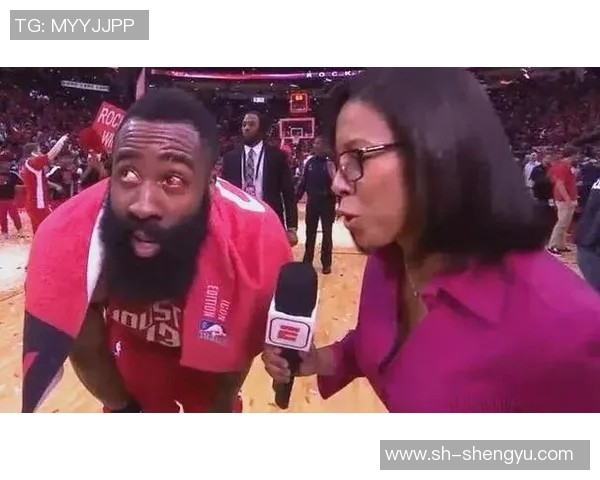 哈登在雷霆与湖人激战中展现超凡球技引发球迷热议