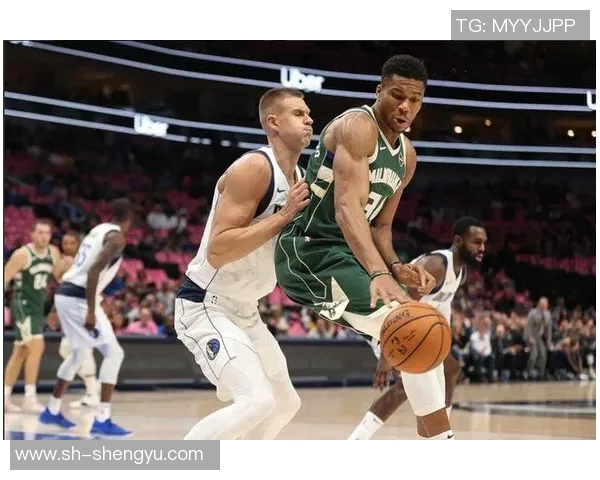 2020年小牛与雄鹿的精彩对决回顾与战术分析 2020年小牛与雄鹿的精彩对决回顾与战术分析