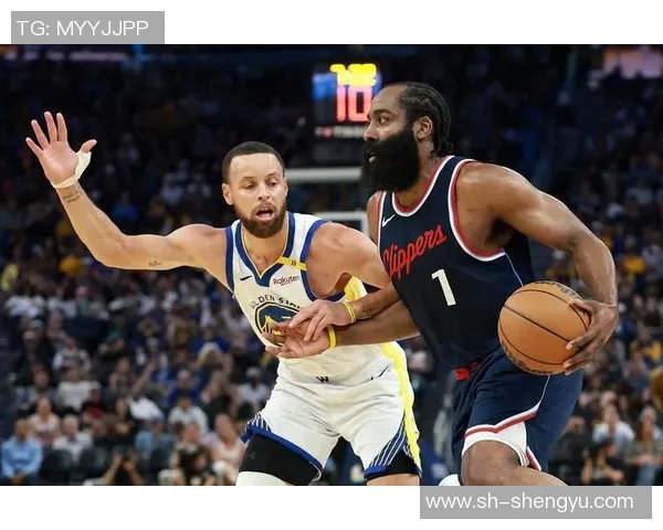 季后赛勇士对决快船精彩在线直播全程回顾与分析 季后赛勇士对决快船精彩在线直播全程回顾与分析