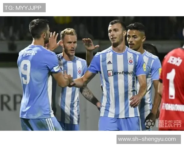 布拉迪对阵狼队的比赛预测分析及双方近期状态评估 布拉迪对阵狼队的比赛预测分析及双方近期状态评估